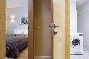 Deluxe, One Bed. Apt. Riverview