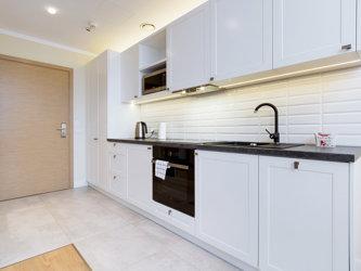 Deluxe, One Bed. Apt. Riverview