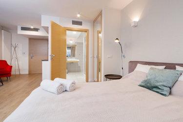Panoramic Penthouse